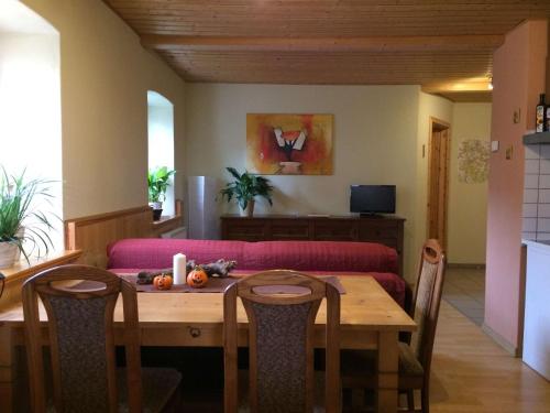 Buitenkant, Jörgs Ferienwohnung Lohmen (Jorgs Ferienwohnung Lohmen) in Lohmen Buitenkant, Jörgs Ferienwohnung Lohmen (Jorgs Ferienwohnung Lohmen) in Lohmen