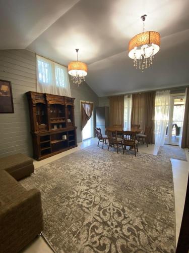 Poiana Bradului Complex Hotelier & Restaurant in ซิวกานา Poiana Bradului Complex Hotelier & Restaurant in ซิวกานา