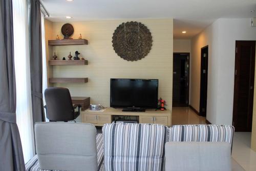 This photo about Baan Arisara Samui - 3 Bedrooms Deluxe shared on HyHotel.com