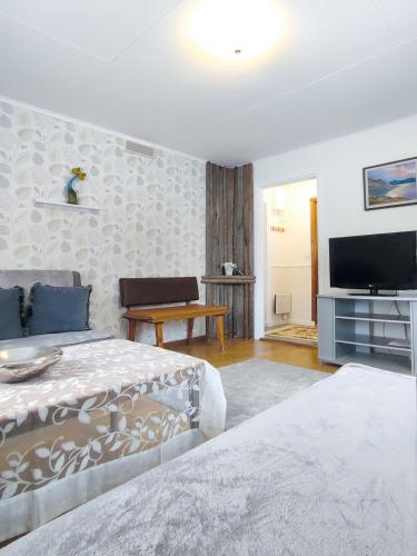 Holiday home - Semesterhus Solnedgång (Holiday home - Semesterhus Solnedgang) in 소르셀레 Holiday home - Semesterhus Solnedgång (Holiday home - Semesterhus Solnedgang) in 소르셀레