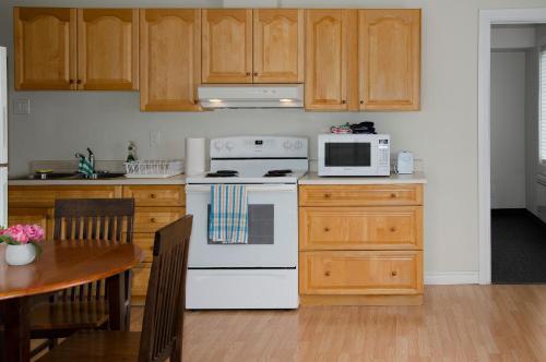 Konyha, Prospectors Inn in Kirkland Lake Konyha, Prospectors Inn in Kirkland Lake