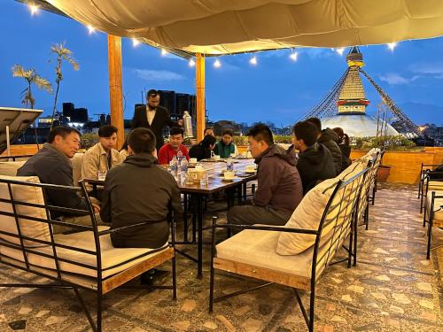 مطعم, HOTEL BODHIZ in باودا جورباتي مطعم, HOTEL BODHIZ in باودا جورباتي