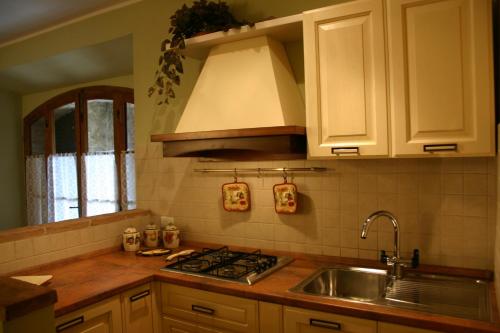 This photo about B&B Casale Virgili shared on HyHotel.com