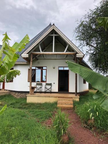Jua Manyara Lodge & Camp Site in Mto Wa Mbu Jua Manyara Lodge & Camp Site in Mto Wa Mbu
