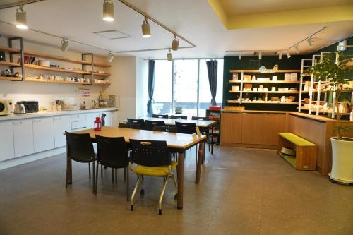 gedeelde lounge/tv-ruimte, Dongseongro Zero Guesthouse in Daegu gedeelde lounge/tv-ruimte, Dongseongro Zero Guesthouse in Daegu