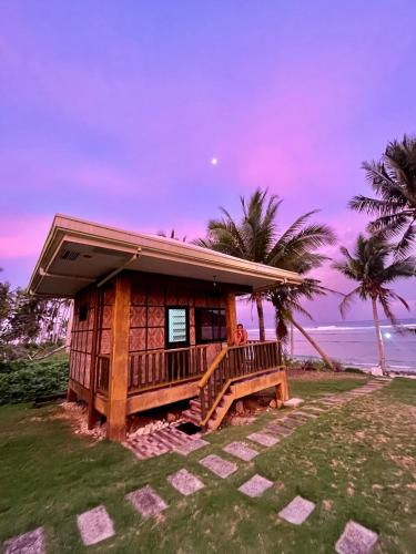 Villa Malinao Oceanview Resort- Superior Bungalow in บูร์โกส Villa Malinao Oceanview Resort- Superior Bungalow in บูร์โกส