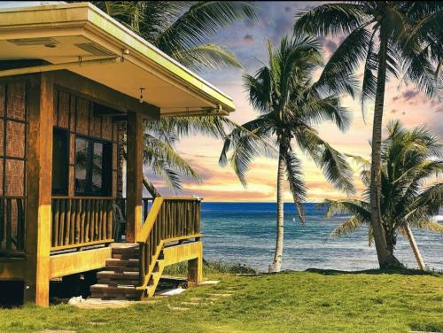 Villa Malinao Oceanview Resort- Superior Bungalow in บูร์โกส Villa Malinao Oceanview Resort- Superior Bungalow in บูร์โกส