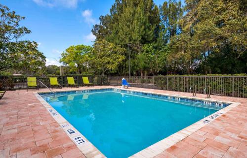 View, Extended Stay America Suites - Arlington - Six Flags in Arlington View, Extended Stay America Suites - Arlington - Six Flags in Arlington