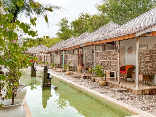 Bungalow Cafe Gili Beachfront in Gili Meno Bungalow Cafe Gili Beachfront in Gili Meno
