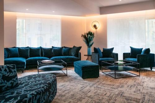 Residence Hoteliere Chambord au coeur de Menton - entierement renovee in Menton Residence Hoteliere Chambord au coeur de Menton - entierement renovee in Menton