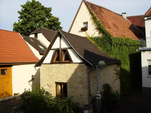 A szálláshely kívülről, Übernachten in der Kaiserpfalz (Ubernachten in der Kaiserpfalz) in Ingelheim am Rhein A szálláshely kívülről, Übernachten in der Kaiserpfalz (Ubernachten in der Kaiserpfalz) in Ingelheim am Rhein