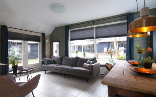 Bungalow De Schuilevink - 8p MIVA in เอสโชเทอร์ เฟลด์ Bungalow De Schuilevink - 8p MIVA in เอสโชเทอร์ เฟลด์