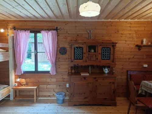 Das 1000 Kraut Haus (Berghüttte) (Das 1000 Kraut Haus (Berghuttte)) in Laimbach Am Ostrong Das 1000 Kraut Haus (Berghüttte) (Das 1000 Kraut Haus (Berghuttte)) in Laimbach Am Ostrong