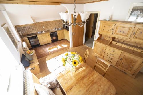 Κουζίνα, Chasa Muglinér 115 (Chasa Mugliner 115) in Φταν Κουζίνα, Chasa Muglinér 115 (Chasa Mugliner 115) in Φταν