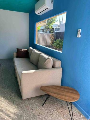 6 bedsroom 5 baths beach Homes Dorado, Puerto Rico by Rentalspr in Кароліна 6 bedsroom 5 baths beach Homes Dorado, Puerto Rico by Rentalspr in Кароліна