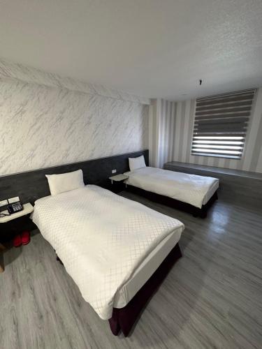 Tie Dao Hotel in Tainan Tie Dao Hotel in Tainan