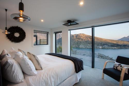 Sky Villa B- Free Parking- Gas Fire- Garage- AC