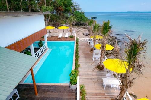 Swimming pool, One Beach Resort By EHM in Koh Rong Sanloem Swimming pool, One Beach Resort By EHM in Koh Rong Sanloem