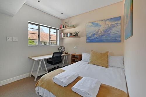 Tranquil & Quiet Close To All Attractions