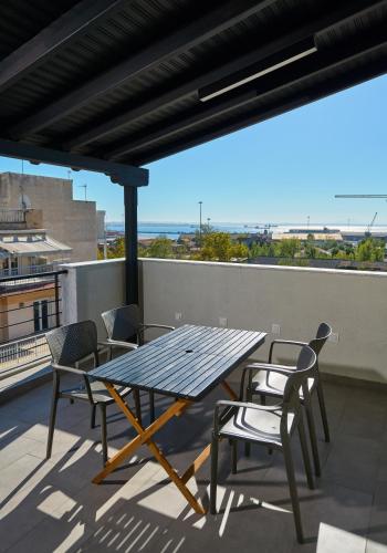 Balcó/terrassa, Urban Elephant Suites in Thessaloniki Balcó/terrassa, Urban Elephant Suites in Thessaloniki