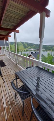 Balcony/terrace, Hallan Alpit A mokki in Hyrynsalmi Balcony/terrace, Hallan Alpit A mokki in Hyrynsalmi