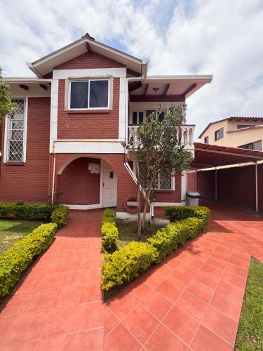 مدخل, Hermosa y cómoda casa en Cochabamba (Hermosa y comoda casa en Cochabamba) in Cochabamba مدخل, Hermosa y cómoda casa en Cochabamba (Hermosa y comoda casa en Cochabamba) in Cochabamba