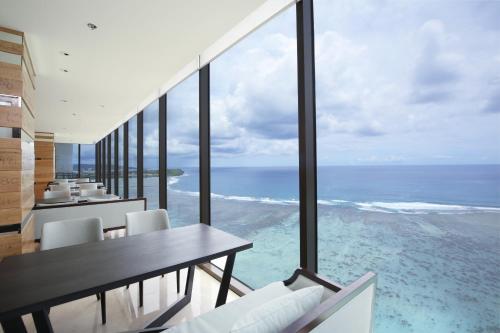 Restaurante, Dusit Thani Guam Resort in Guam Restaurante, Dusit Thani Guam Resort in Guam