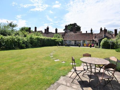 Instalaciones, 3 Bed in Beaulieu Heath NFL82 in Beaulieu Instalaciones, 3 Bed in Beaulieu Heath NFL82 in Beaulieu