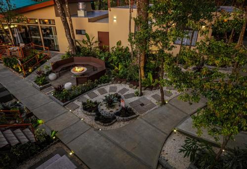 Garden, Sibu Boutique Hotel in Monteverde Garden, Sibu Boutique Hotel in Monteverde