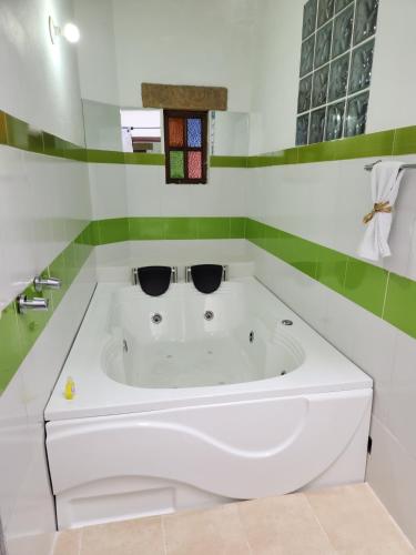 Hot tub, Hotel Cemandy by MA in Villa De Leyva Hot tub, Hotel Cemandy by MA in Villa De Leyva
