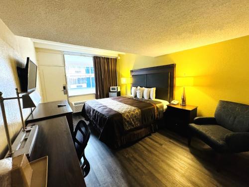 James River Inn & Suites in Newport News (VA) James River Inn & Suites in Newport News (VA)
