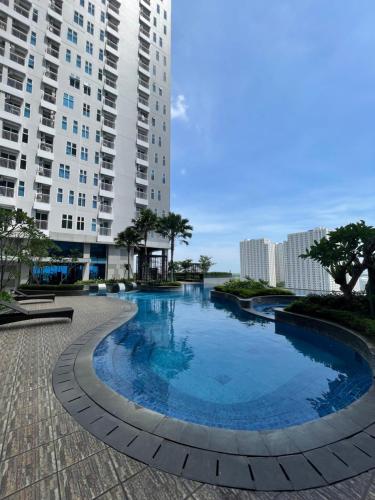 Swimming pool, Apartemen Amor Pakuwon City Mall BACA DESKRIPSI in Sukulilo Swimming pool, Apartemen Amor Pakuwon City Mall BACA DESKRIPSI in Sukulilo