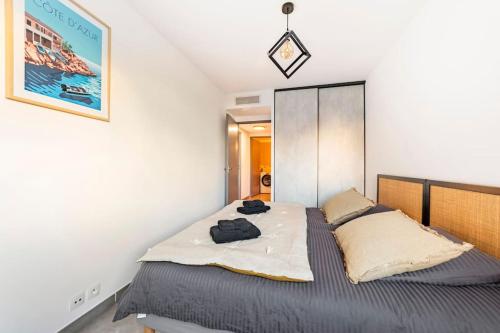 La Ciotat beau T3, mer, centre, climatisation, parking privé gratuit