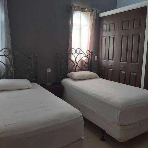 Two Story Resort Home - Golf Course and Water View in 圣地牙哥 Two Story Resort Home - Golf Course and Water View in 圣地牙哥