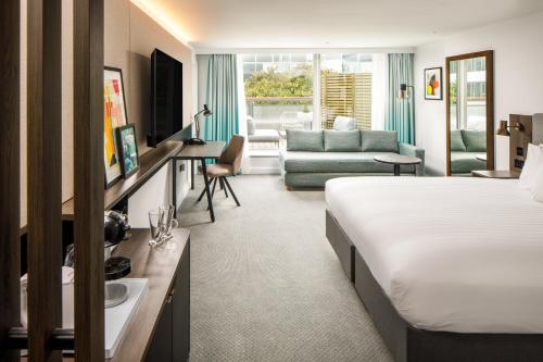 Holiday Inn Milton Keynes Central By IHG in Milton Keynes Holiday Inn Milton Keynes Central By IHG in Milton Keynes