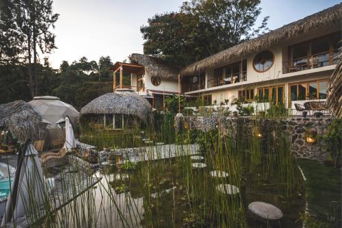 Vista exterior, Kula Maya Boutique Hotel and Spa in San Marcos La Laguna Vista exterior, Kula Maya Boutique Hotel and Spa in San Marcos La Laguna