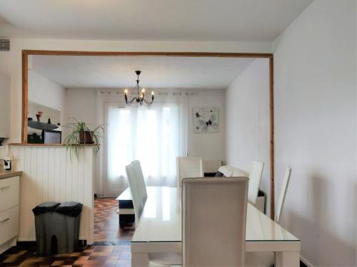 Szolgáltatások, Le clos Fleuri in Lescar Szolgáltatások, Le clos Fleuri in Lescar