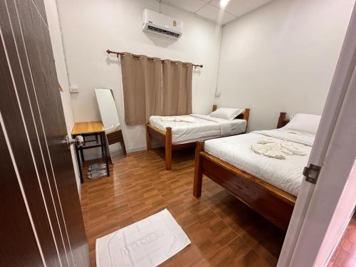 Chee Home Hala-Bala in Than To Chee Home Hala-Bala in Than To
