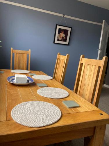 Cosy at Cumberland - Double room with shared bathroom in Knock Cosy at Cumberland - Double room with shared bathroom in Knock
