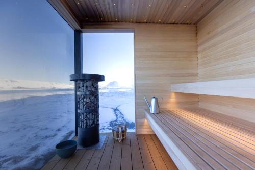 ซาวน่า, The Oceanfront Private Northern Lights Villa in ฮวาลฟยอร์ดูร์ ซาวน่า, The Oceanfront Private Northern Lights Villa in ฮวาลฟยอร์ดูร์