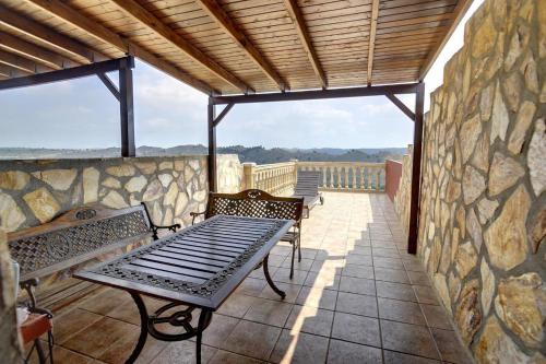 Erkély/terasz, Casa Rural Mirador del Salto in Chella Erkély/terasz, Casa Rural Mirador del Salto in Chella