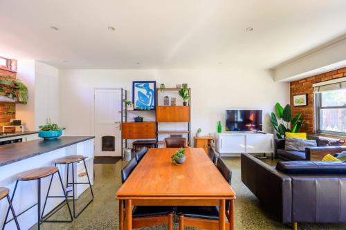 Létesítmények, Soho, Warehouse Style in Fairfield Létesítmények, Soho, Warehouse Style in Fairfield