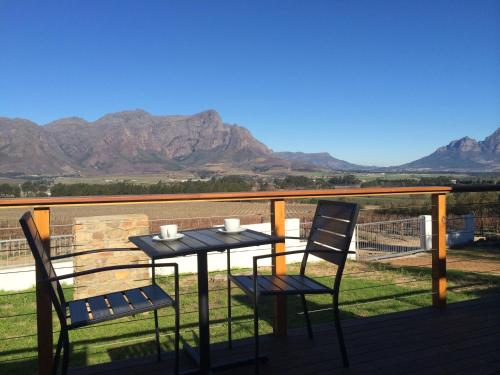 Topiary Winery & Cottages