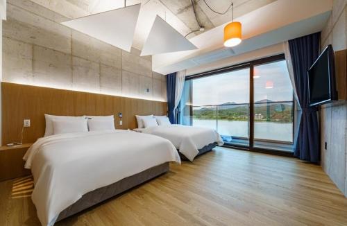 The Line Hotel in 杨平 The Line Hotel in 杨平