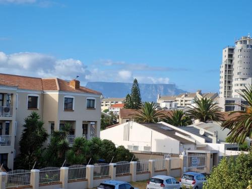 Table Mountain View, Blouburgstrand