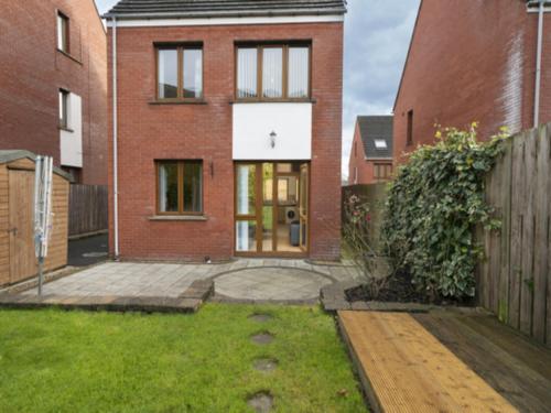 المنظر الخارجي, Pass the Keys Lovely 4BR Home w Garden 7 Min from City Centre in Skegoneill المنظر الخارجي, Pass the Keys Lovely 4BR Home w Garden 7 Min from City Centre in Skegoneill