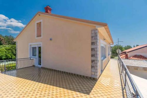Erkély/terasz, Holiday home in Jadranovo 39278 in Jadranovo Erkély/terasz, Holiday home in Jadranovo 39278 in Jadranovo