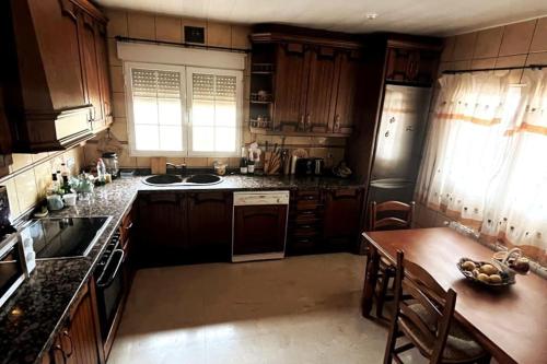 Létesítmények, Casa Polícar Marta (Casa Policar Marta) in Cortes Y Graena Létesítmények, Casa Polícar Marta (Casa Policar Marta) in Cortes Y Graena