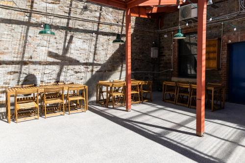 balkon/terras, Base Camp Hostel in Adelaide balkon/terras, Base Camp Hostel in Adelaide