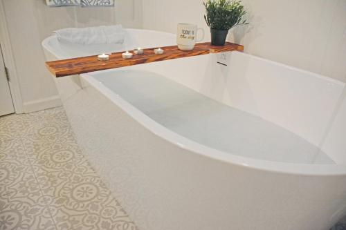 設施, Relaxing 2-Master Suite Mountain Top - Fire Pit in 紐馬克 (VA) 設施, Relaxing 2-Master Suite Mountain Top - Fire Pit in 紐馬克 (VA)
